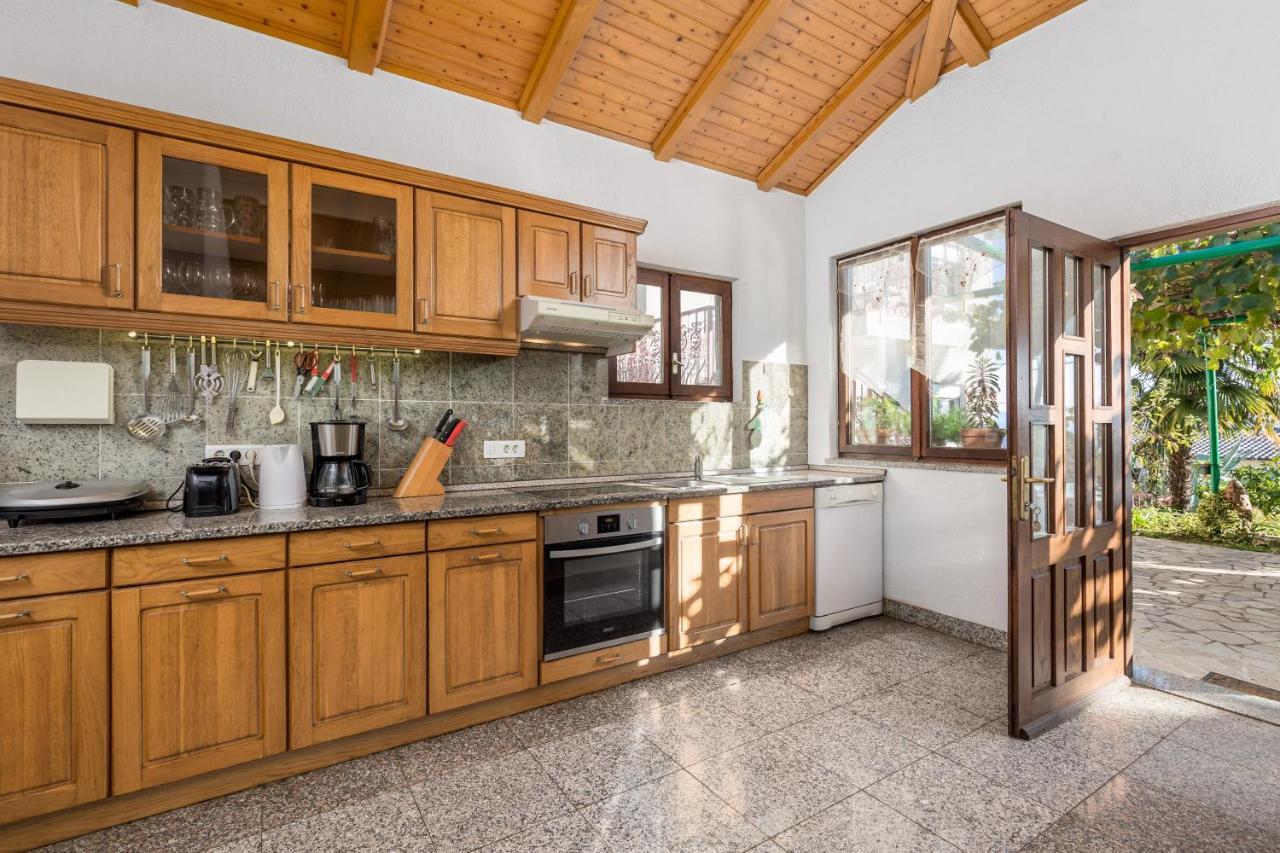 Holiday House Marica 로브란 외부 사진